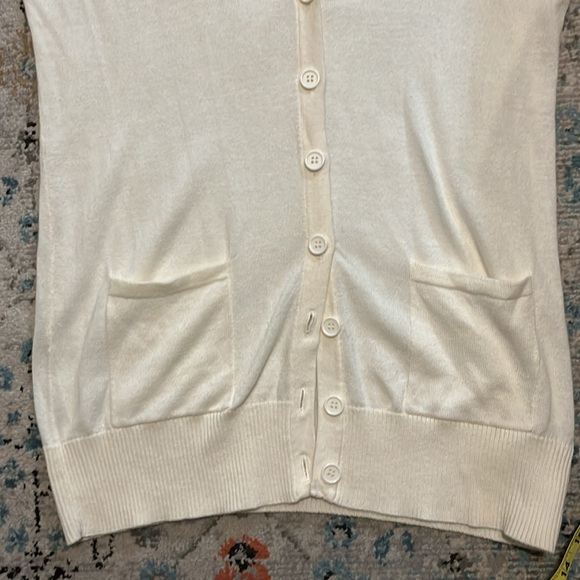 Forever 21 Boyfriend V-Neck Cream Cardigan - Picture 7 of 14